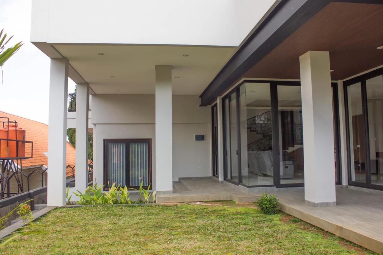 Villa Dago Pakar Bandung Zewnętrze zdjęcie